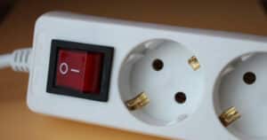 Skjøteledninger skal ikke brukes som permanent løsning